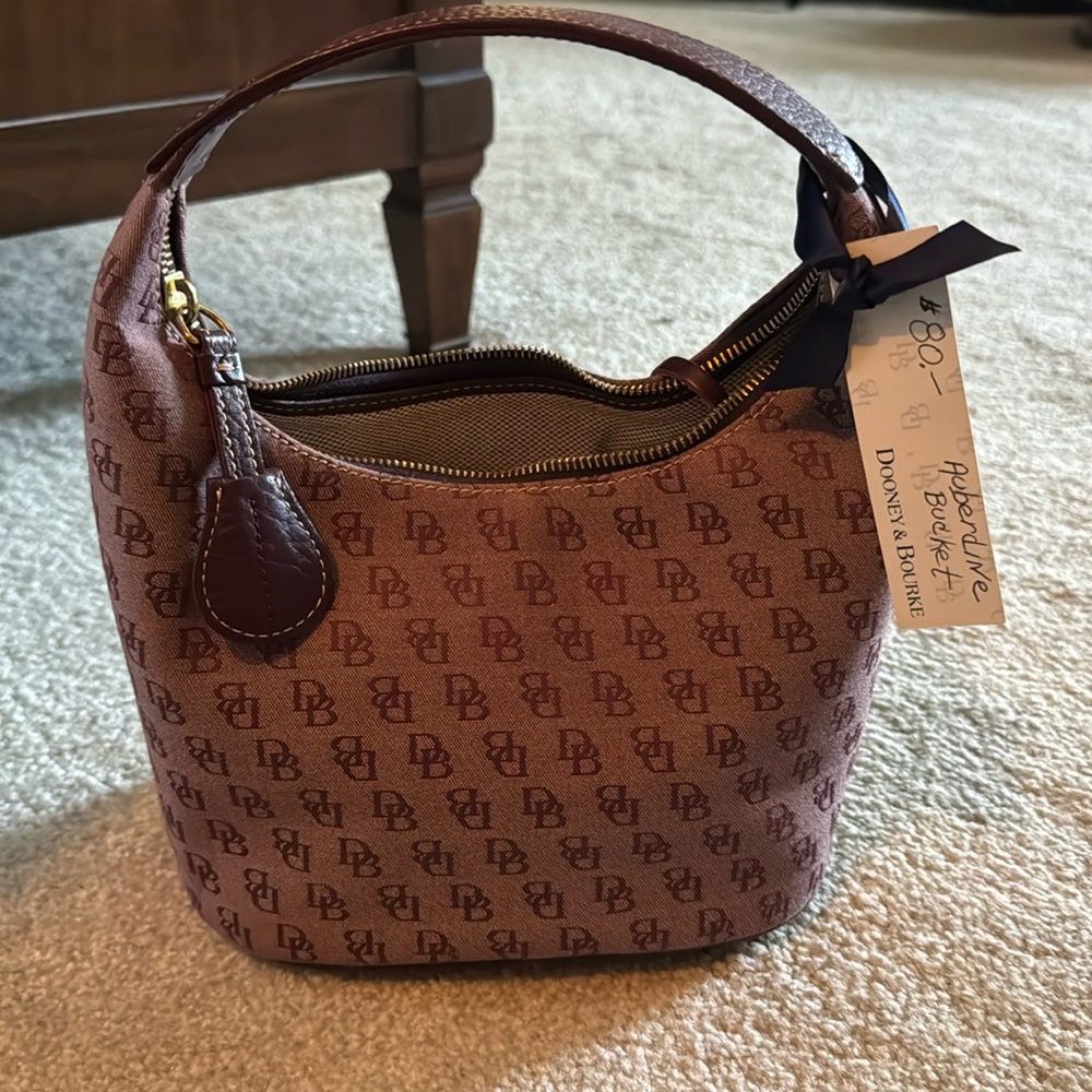 Dooney and Bourke - Bucket